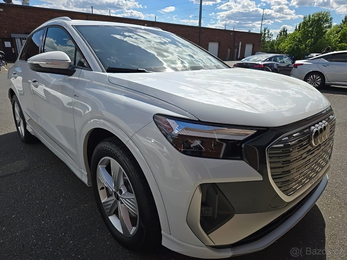 Audi Q4 e-tron 2024