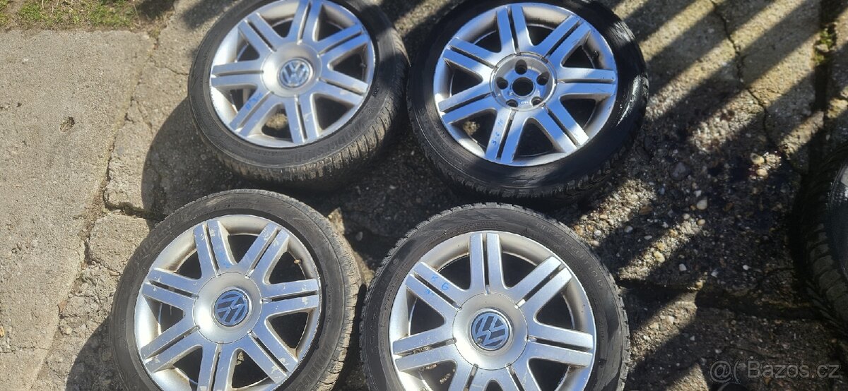 Alu r17 5x112 VW Phoenix, zimní 205/50