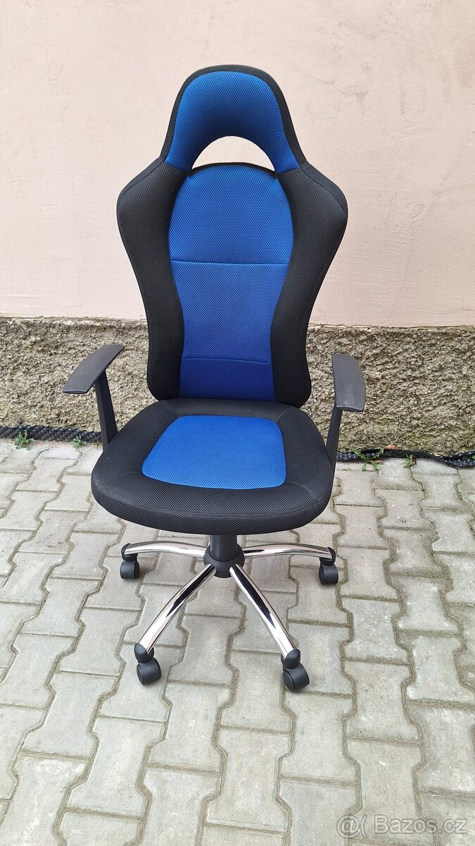 Kancelářské křeslo
