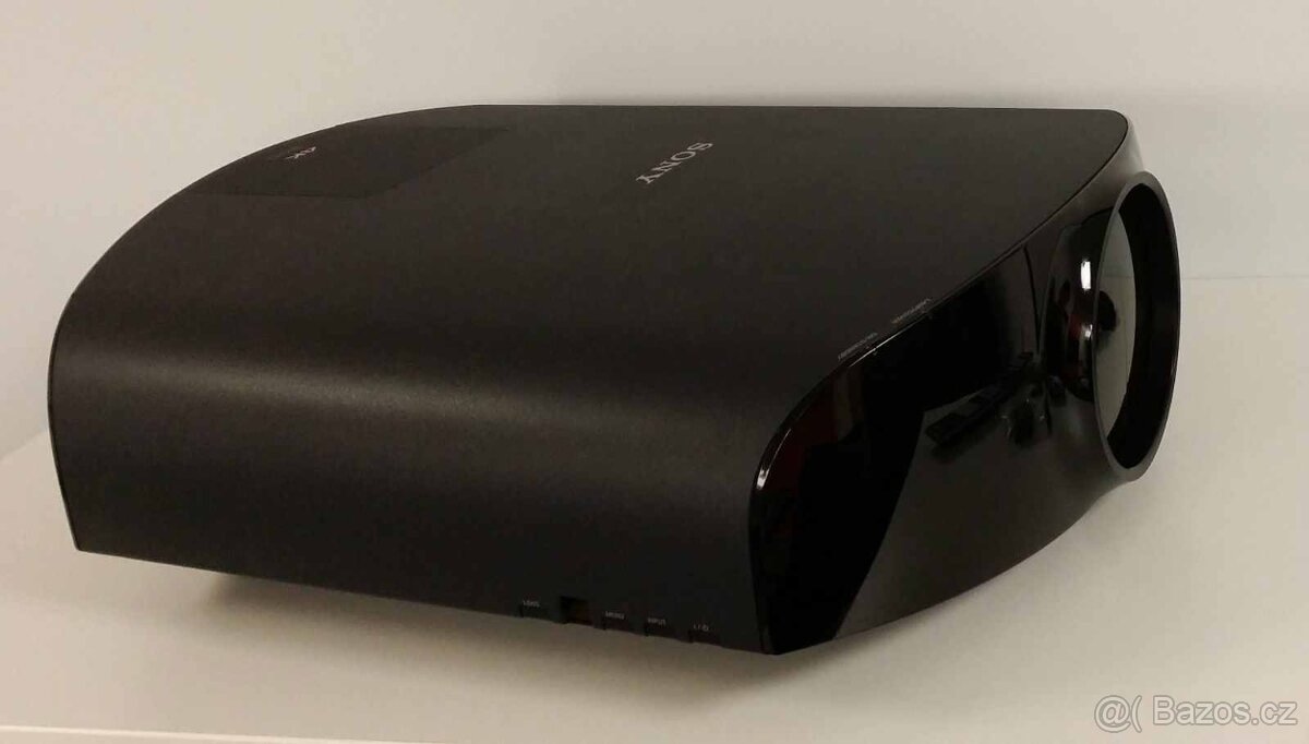 Sony VPL-VW1000ES 4K projektor