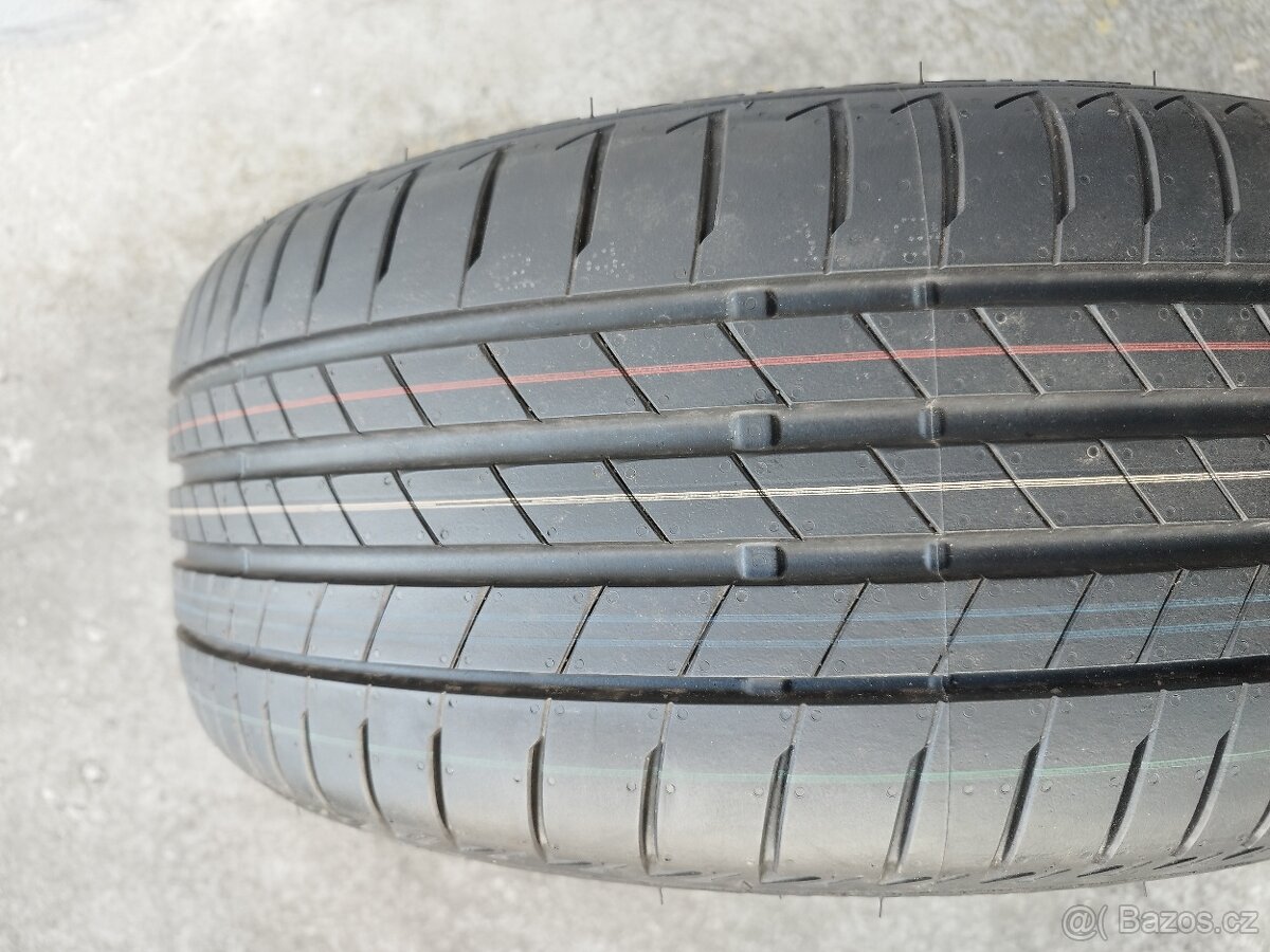 NOVÉ BRIDGESTONE 225/45 R18
