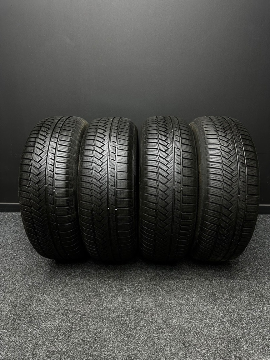 Sada pneu Continental 235/65 r17 104H