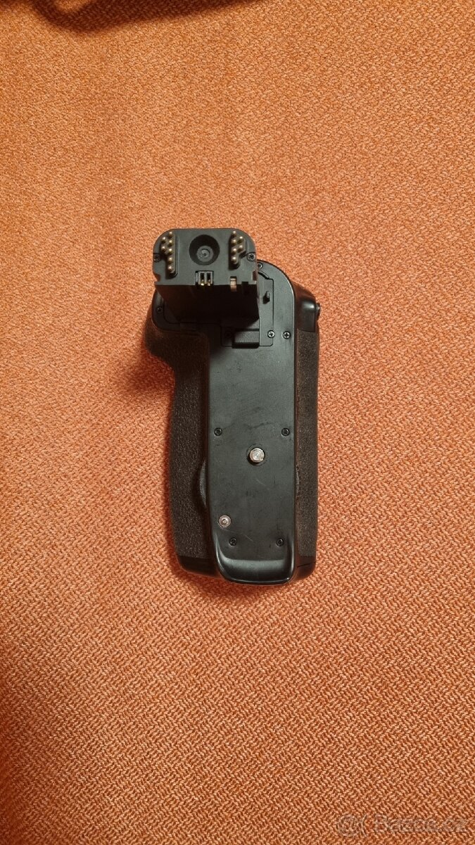 Battery grip BG-1K pre Canon 6D