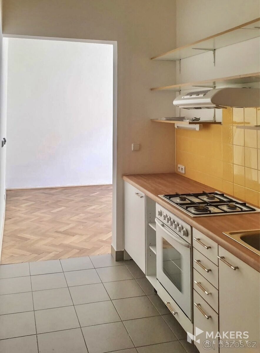 Pronájem bytu 2+kk naproti parku Riegrovy sady, 50 m², Praha