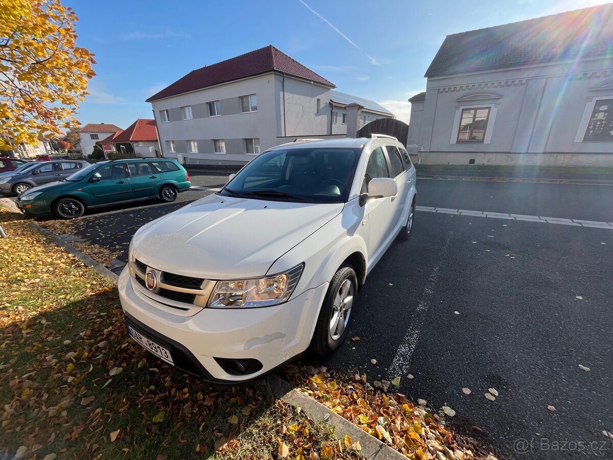 Fiat Freemont 2012 103kW