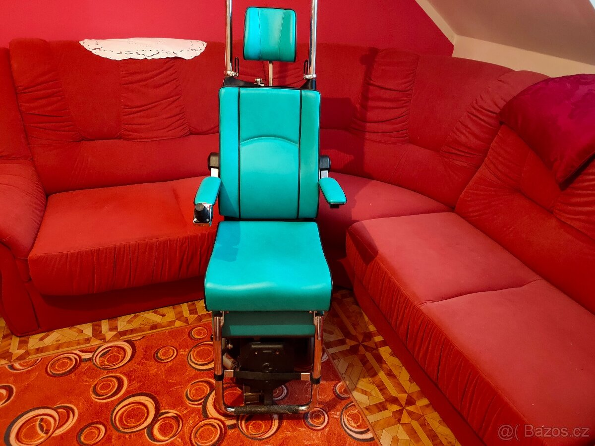 Schodolez TGR Scoiattolo - na rovné i točivé schodiště