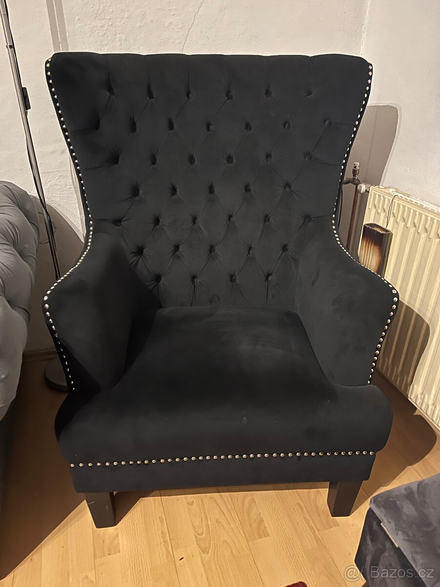 Křeslo Chesterfield