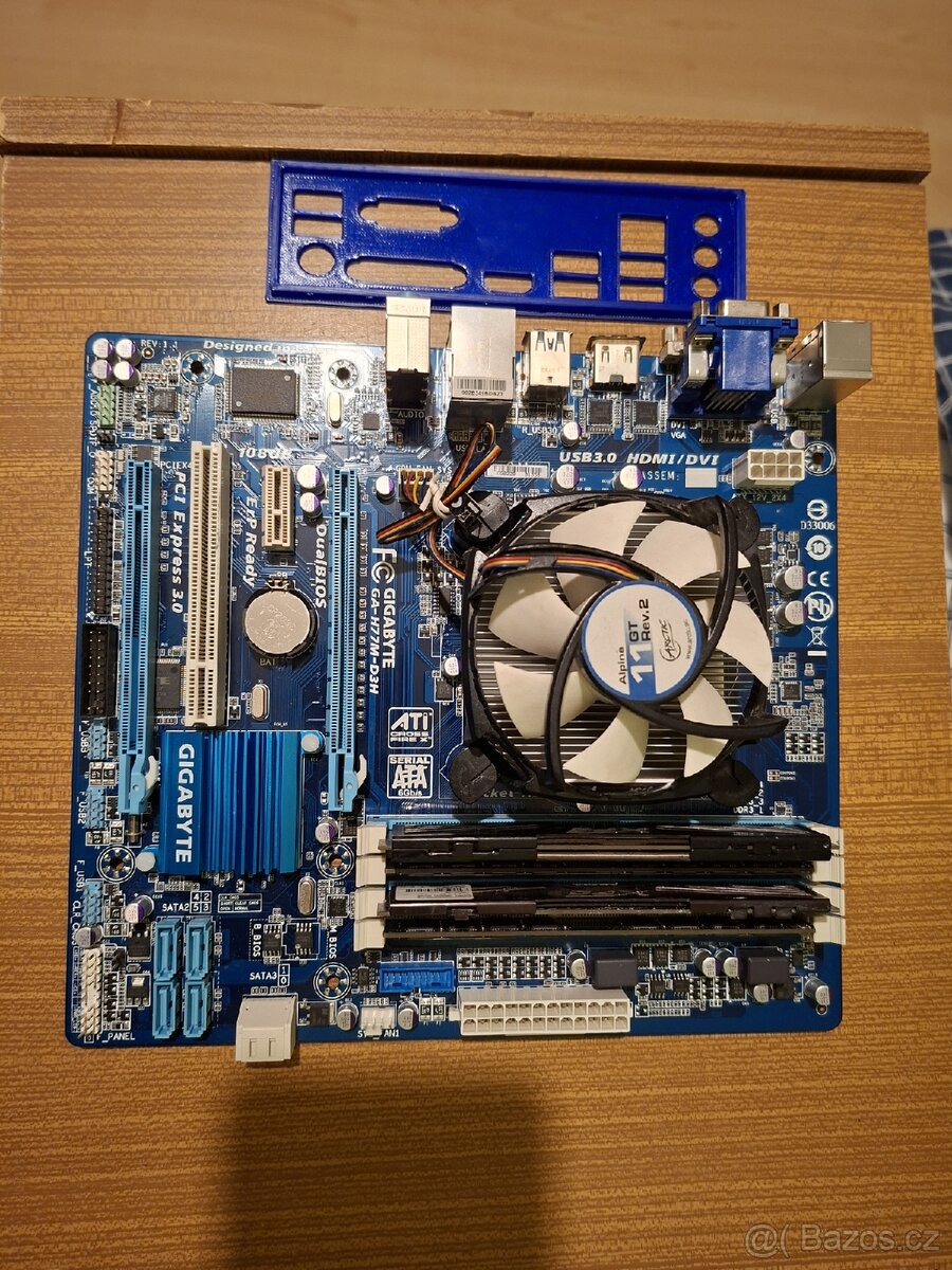 Kombo Gigabyte H77M-D3H Intel Core i5 12GB DDR3 RAM