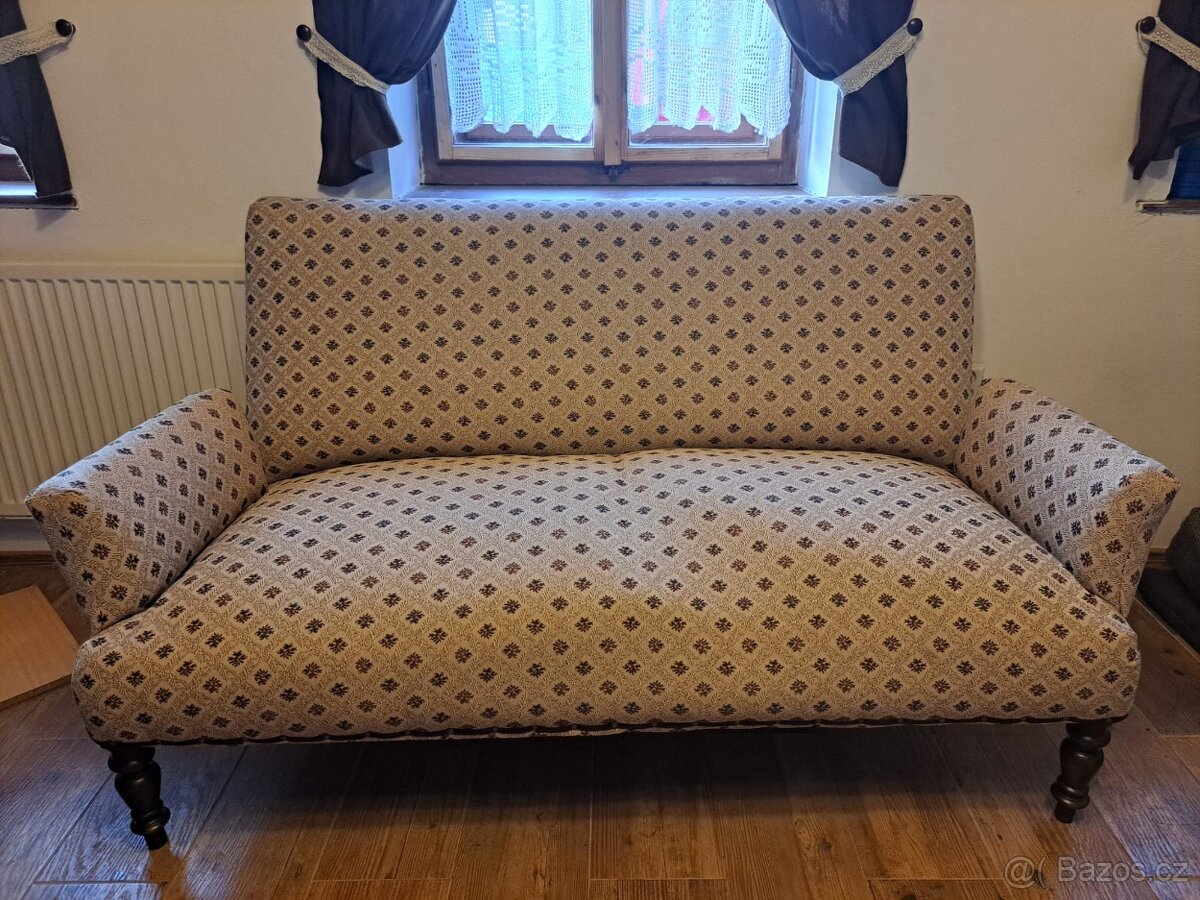 Obývací sada křesla, gauč, valenda