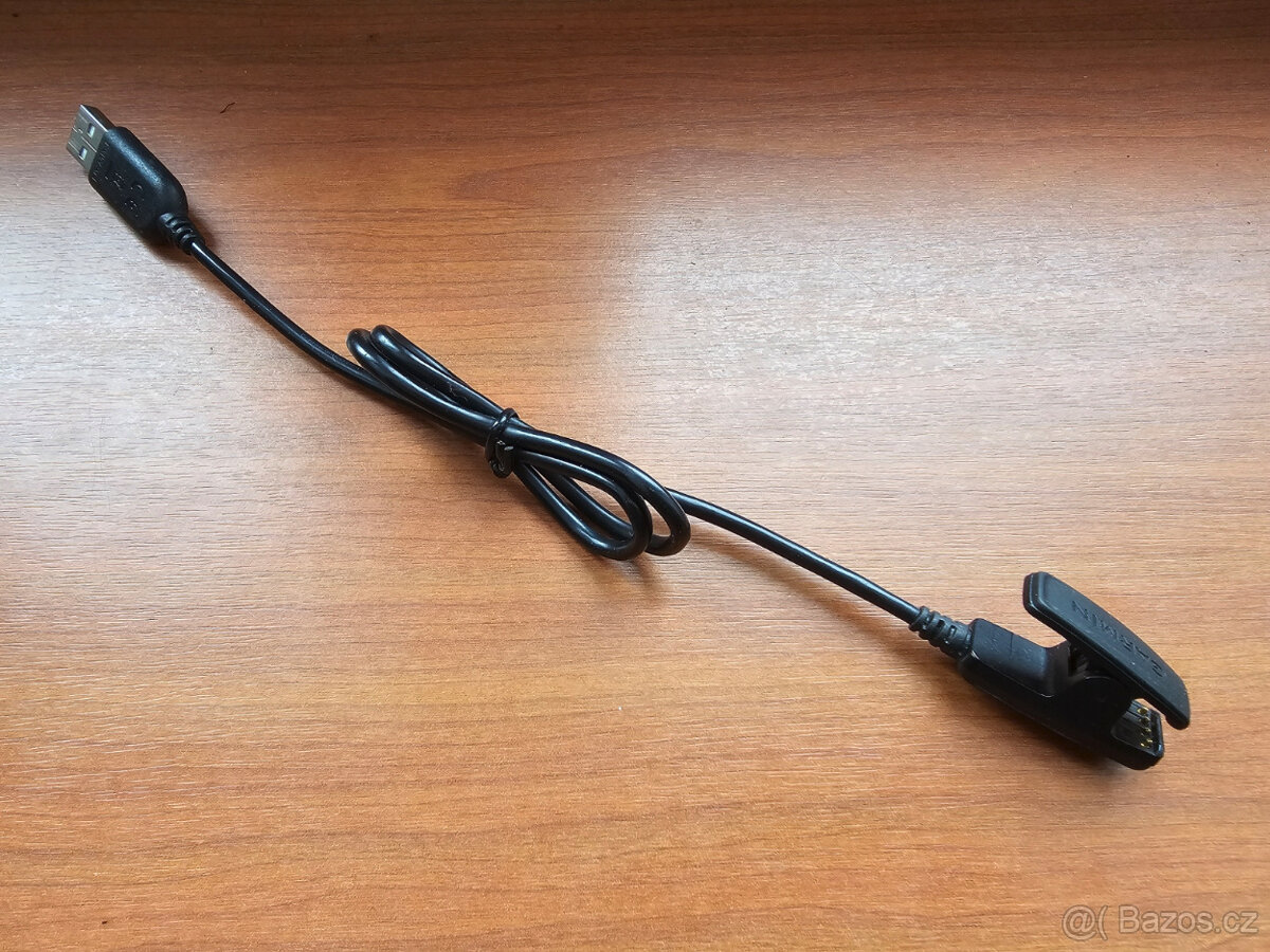 Nabíječka Garmin s klipem