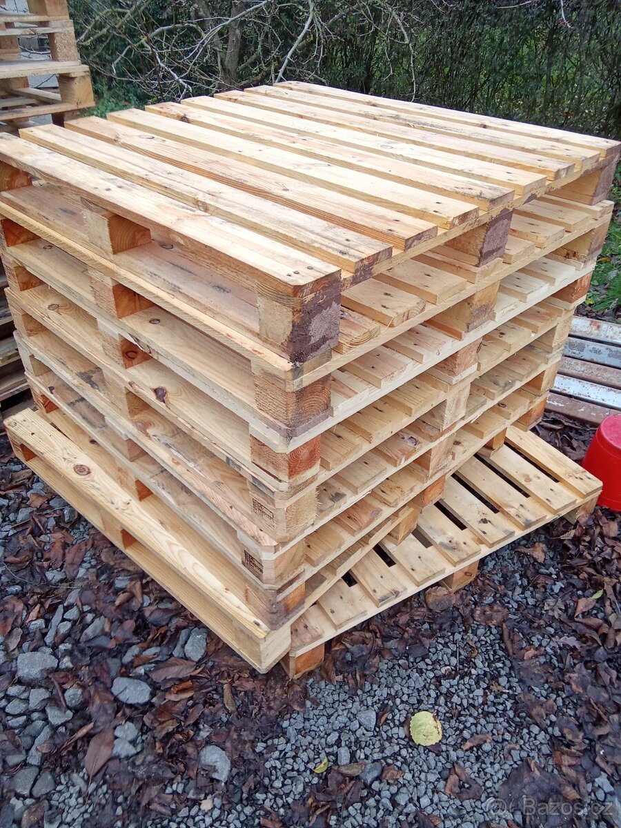 Prodám dřevěné palety 120x 114