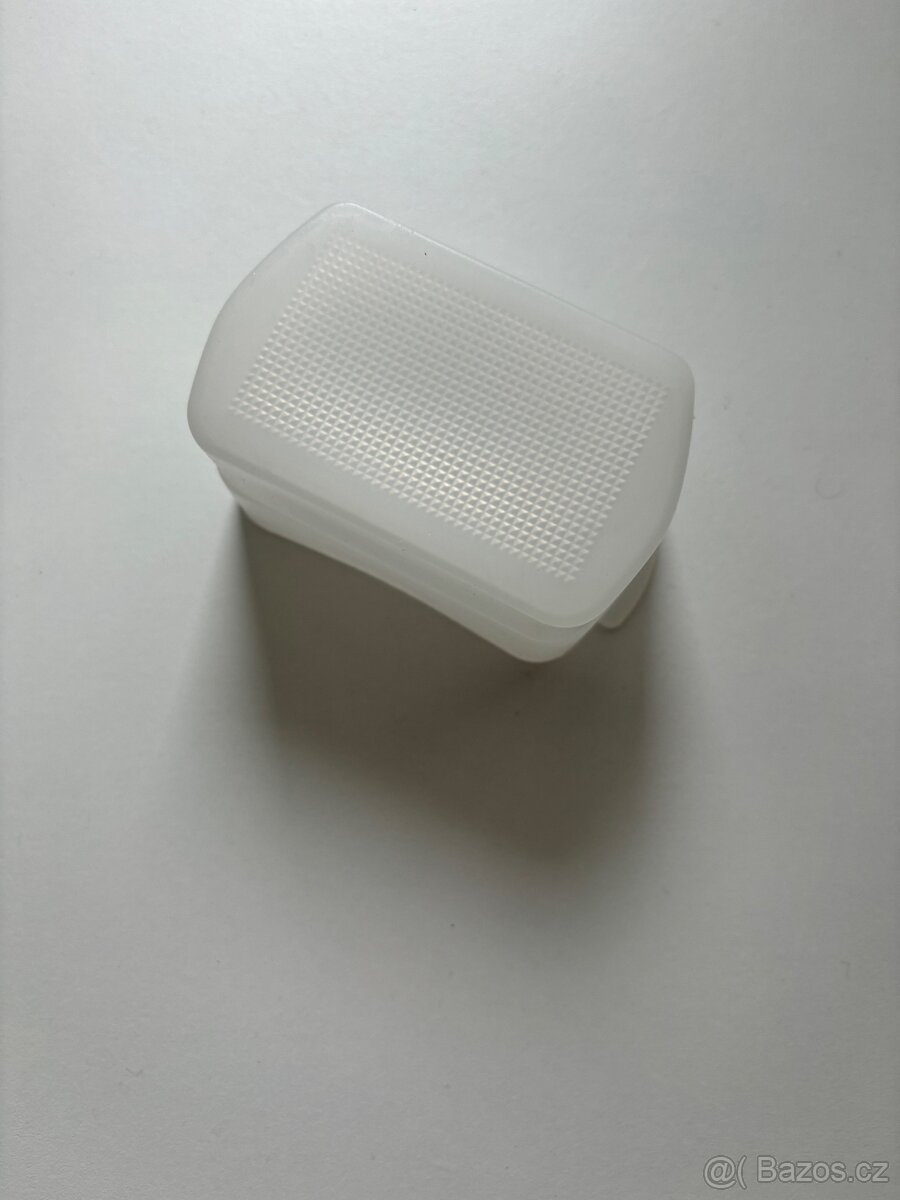 Difuzér na externí blesk