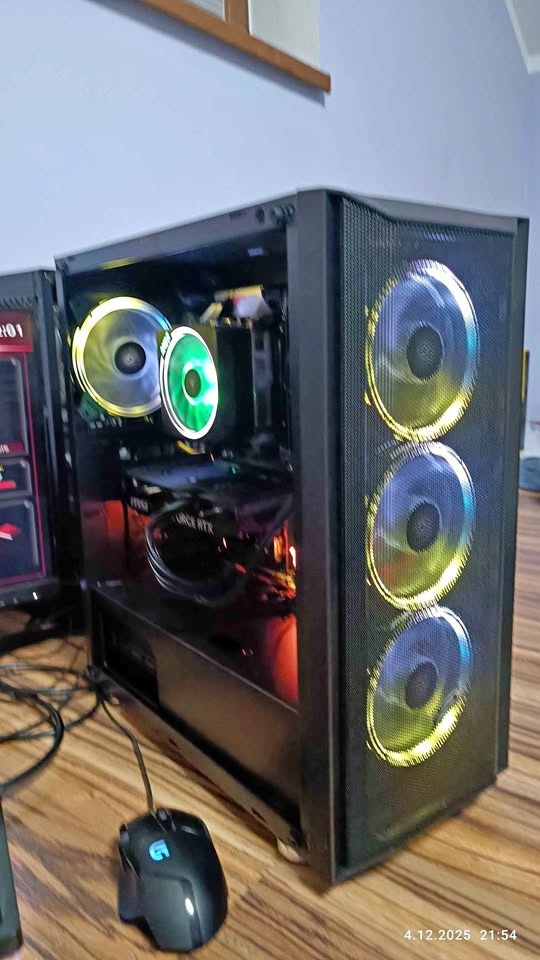 3 - Herní počítač Ryzen 7 (8-jádro) , 32 GB RAM , RTX 4060