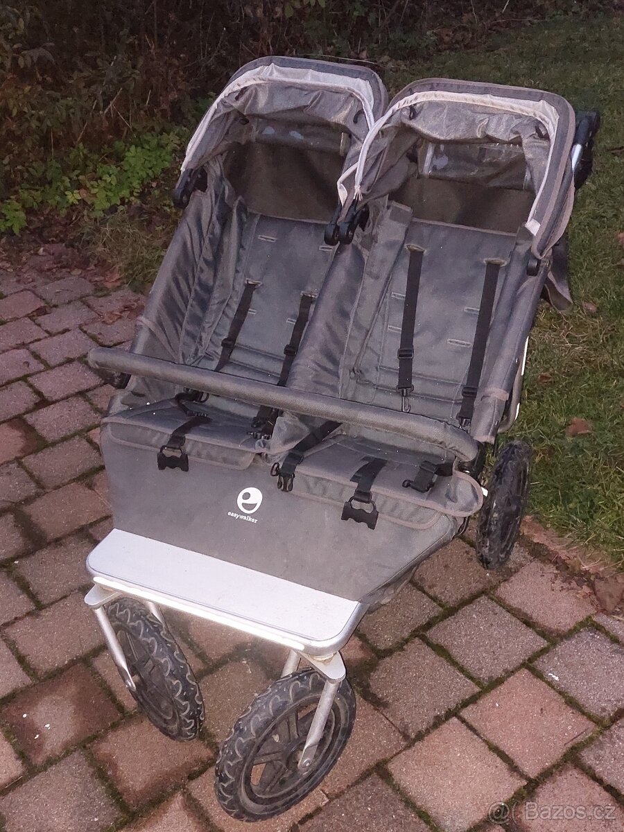 Dvojkočárek - REZERVOVÁNO