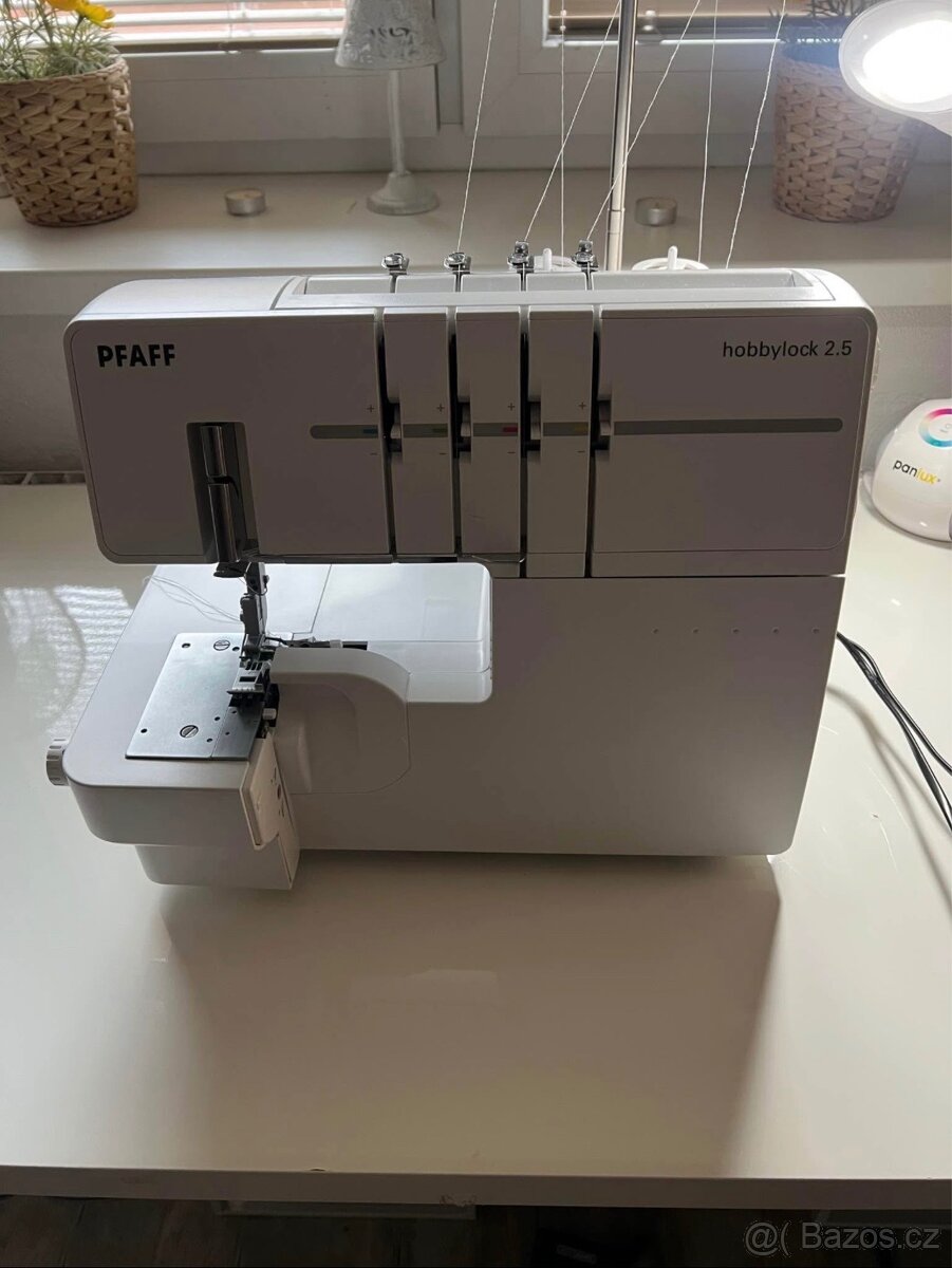 Overlock Pfaff Hobbylock 2.5