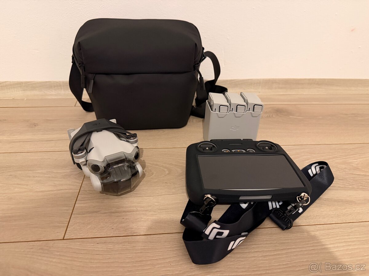 DJI Mini 4 Pro Fly More Combo – TOP stav