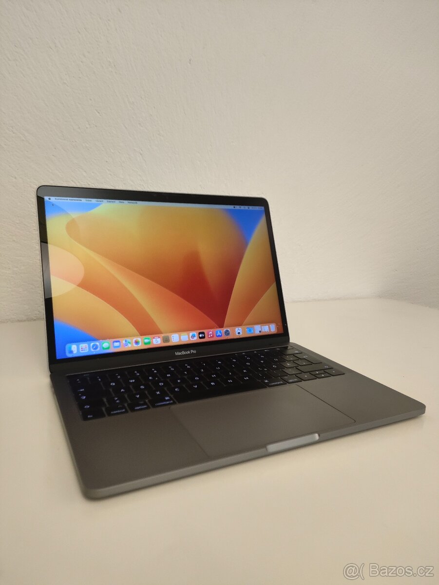 MacBook Pro 13 2017 | i5 • 8GB • 256GB
