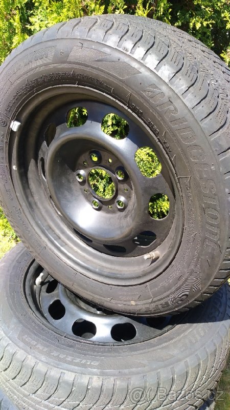 Kompletní zimní kola Bridgestone 205/60/16 92H