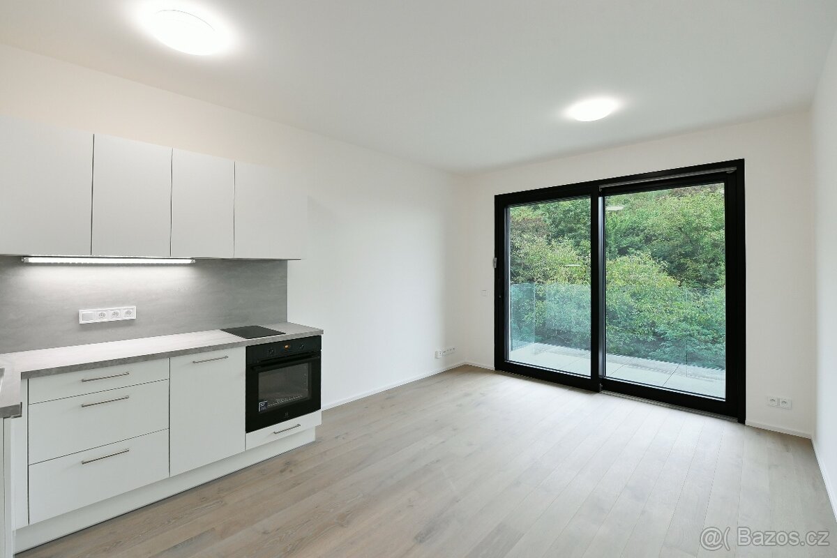 Pronájem moderního bytu 1+kk s balkonem a wellness | Ahoj Va