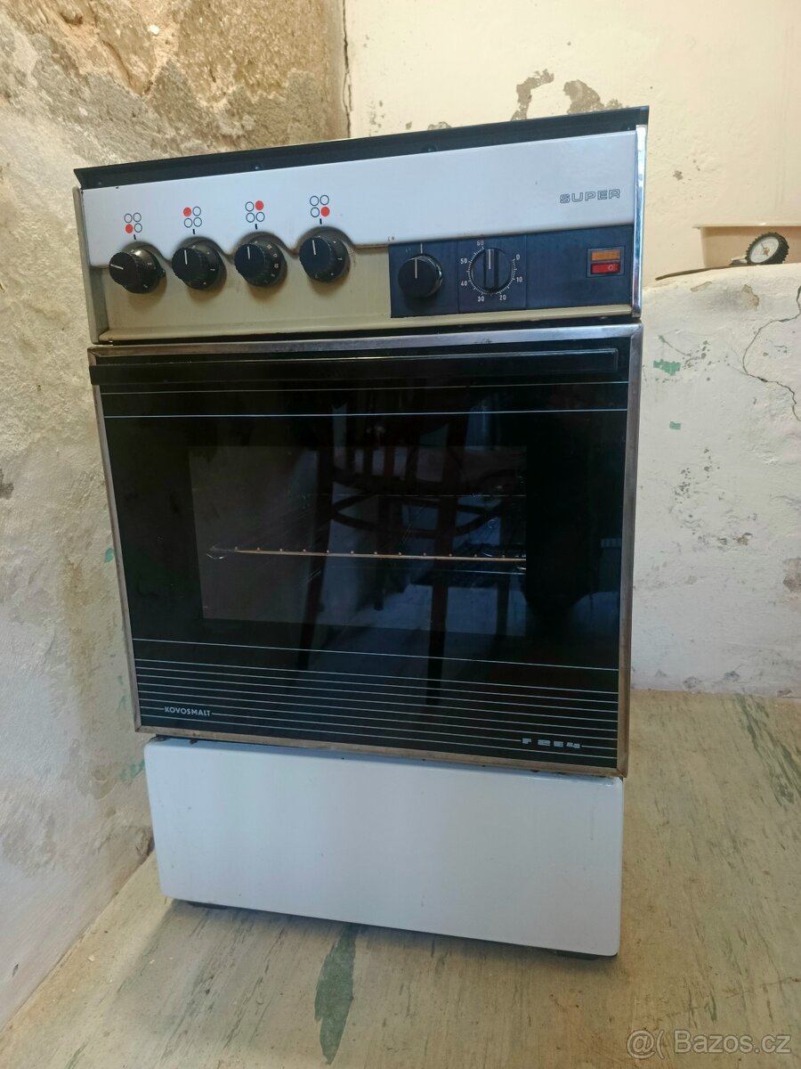 Retro sporák Kovosmalt super