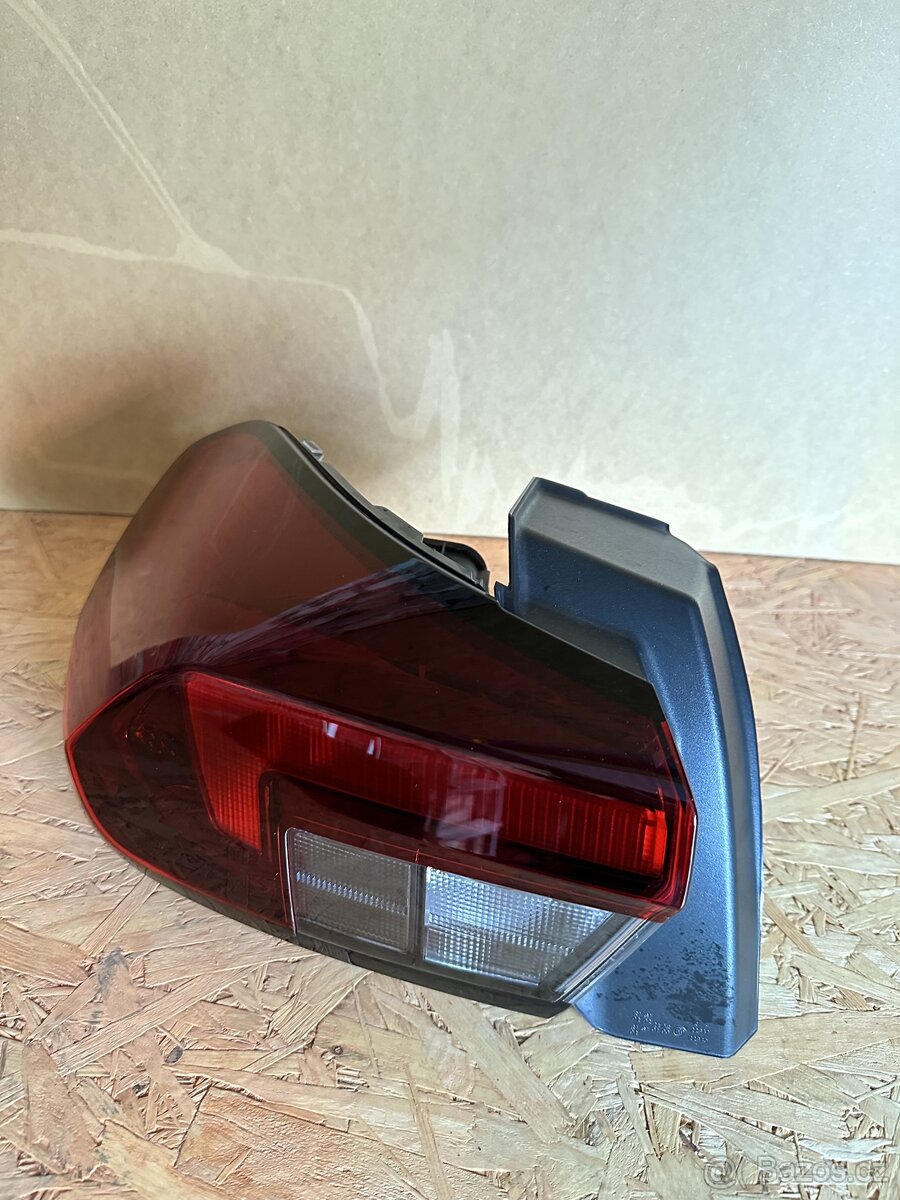 Zadní světlo Opel Corsa F 90194151