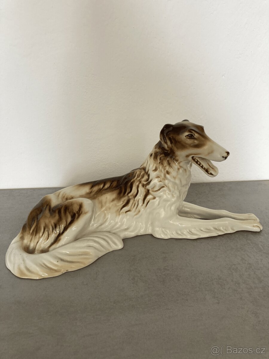 Soška porcelán Chrt, Royal Dux