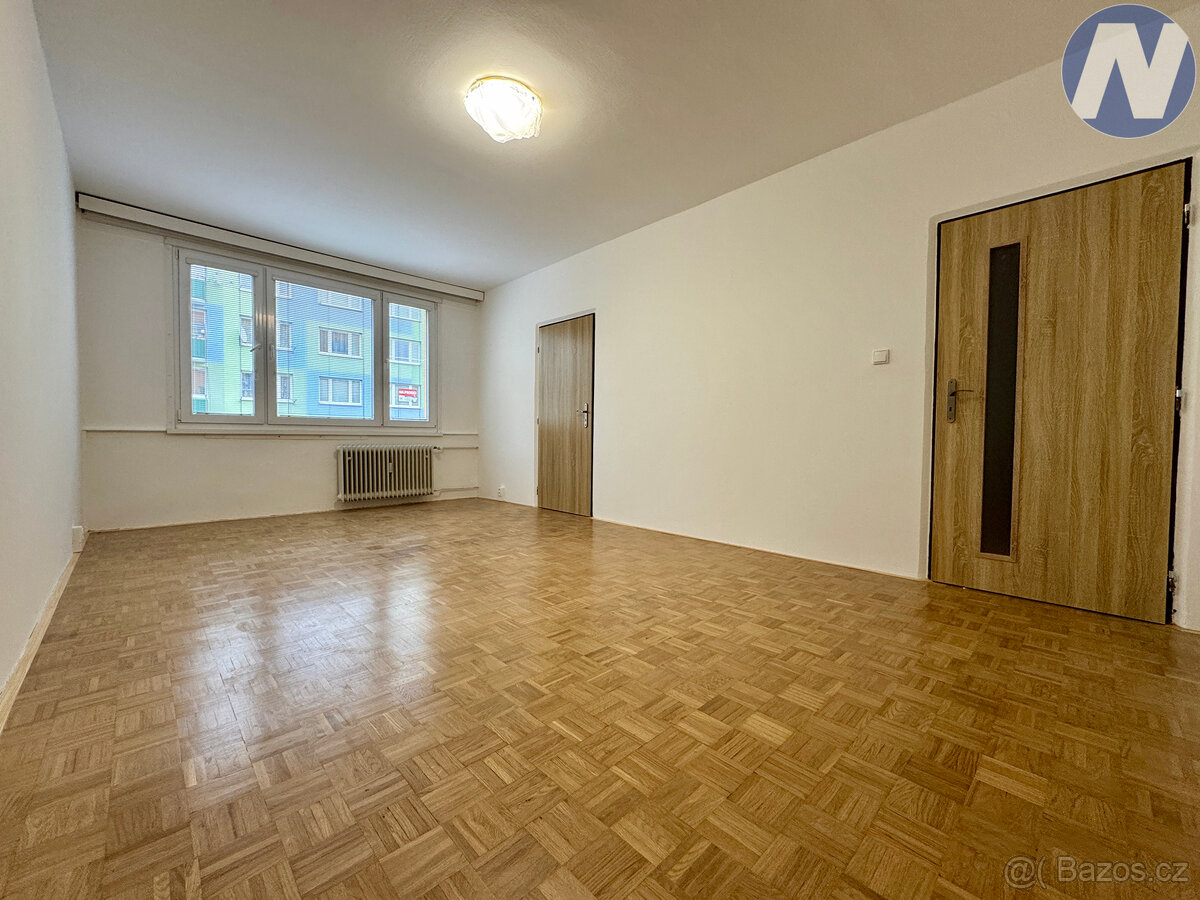 Pronájem bytu 2+1 63 m2 na Sídlišti Míru, Volary