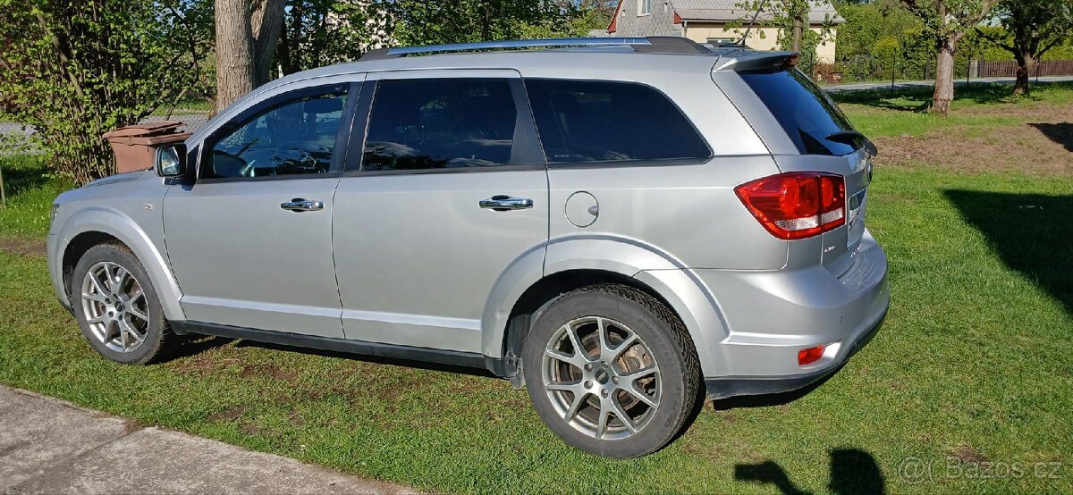 Fiat Freemont 2.0 125kw MultiJet awd, 7 mist