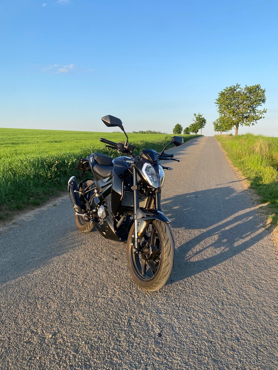 Keeway RKF 125 – TOP stav, najeto jen 2900 km