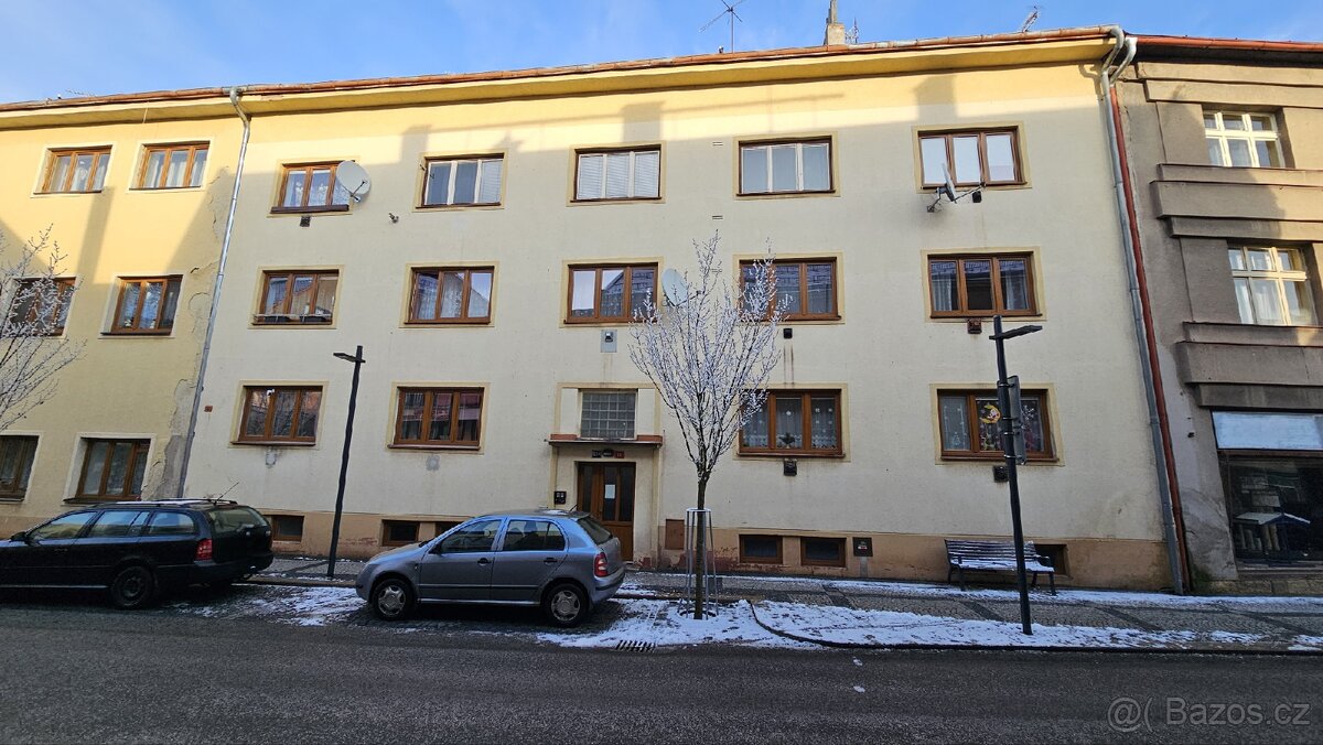 Prodej bytu 2+1, 60m², Nová Paka, ul. Komenského 1224.