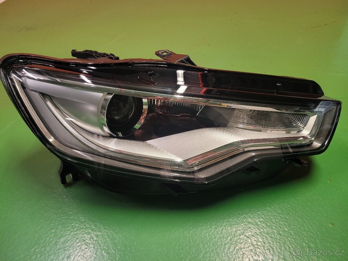 Audi A6 4G C7 předface pravý bixenon 4G0 941006