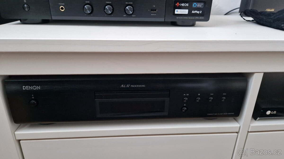 Prodám CD přehrávač Denon DCD-600NE Black vč. optického kabe