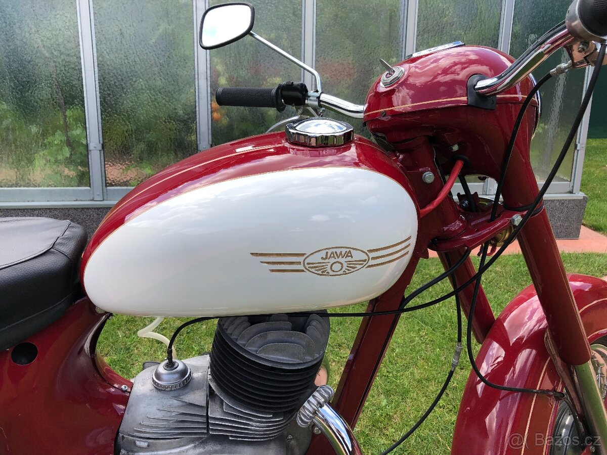 Jawa 250 náhr. díly