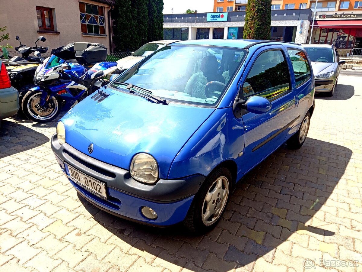 Renault Twingo 1.1i 43 kW rv 2005