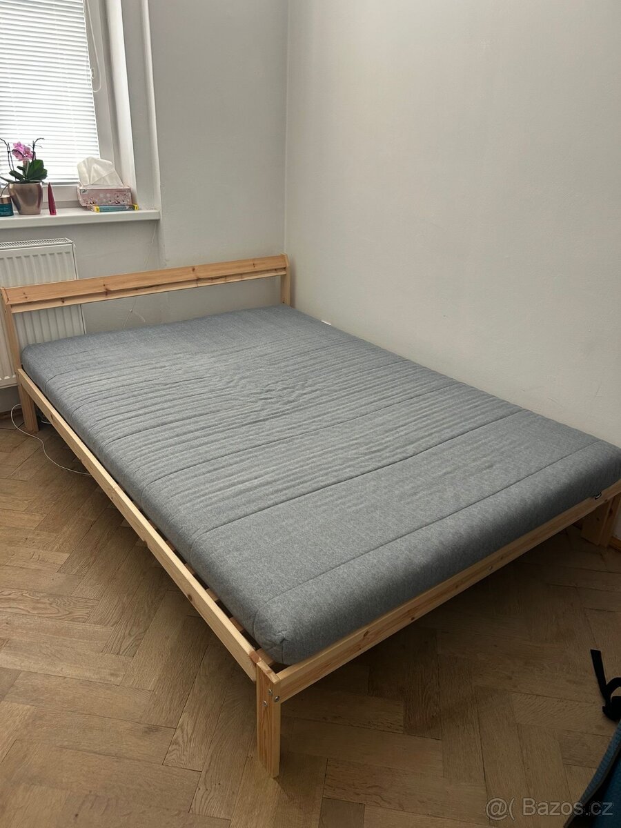 postel NEIDEN s rošty a matrací-140x200
