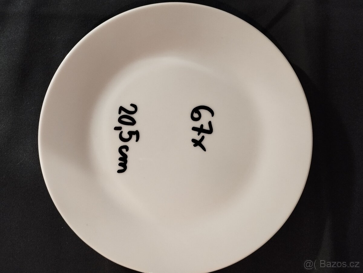DEZERTNÍ TALÍŘE 20,5cm - 67ks