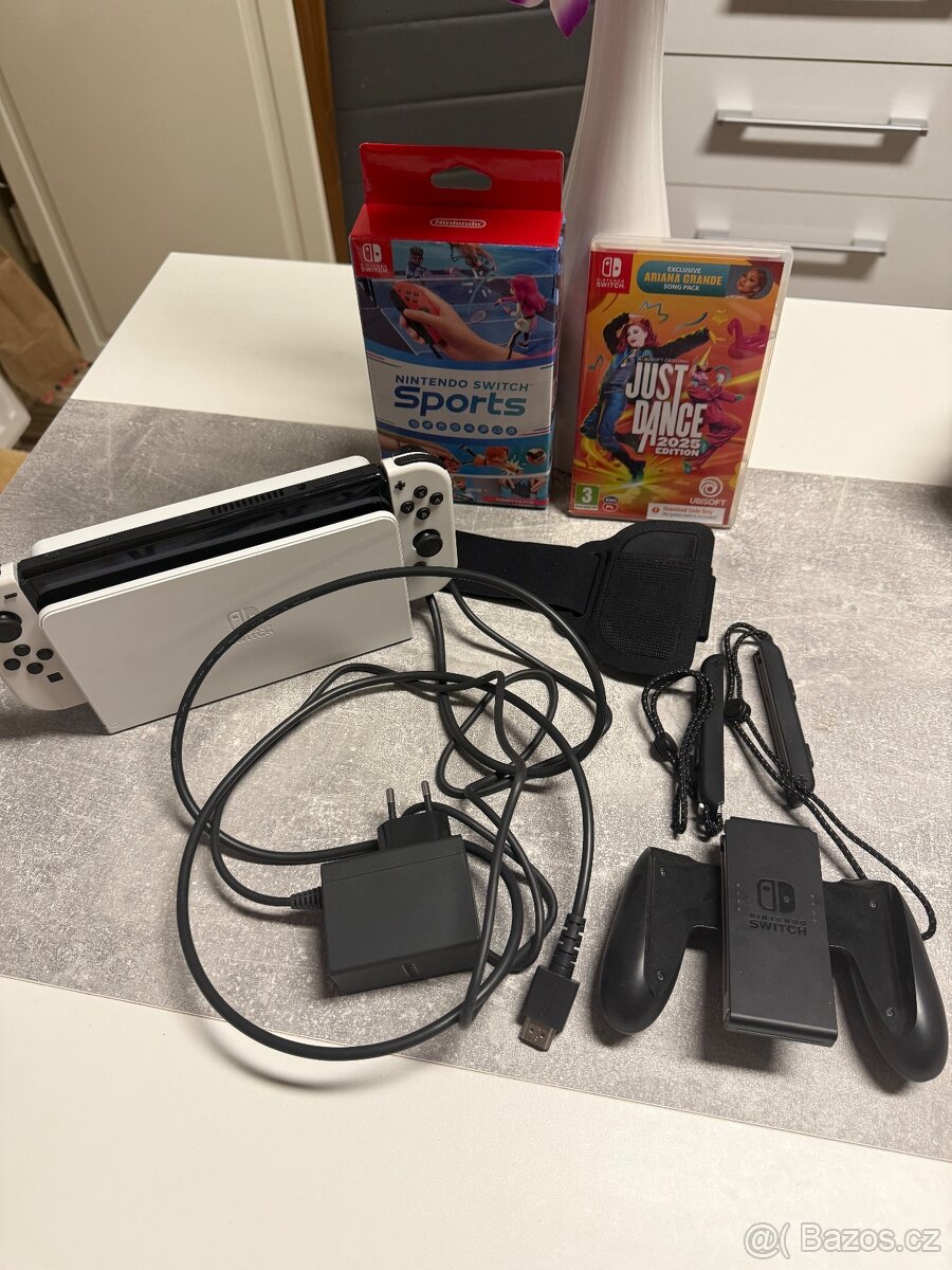 Nintendo switch oled +3 hry