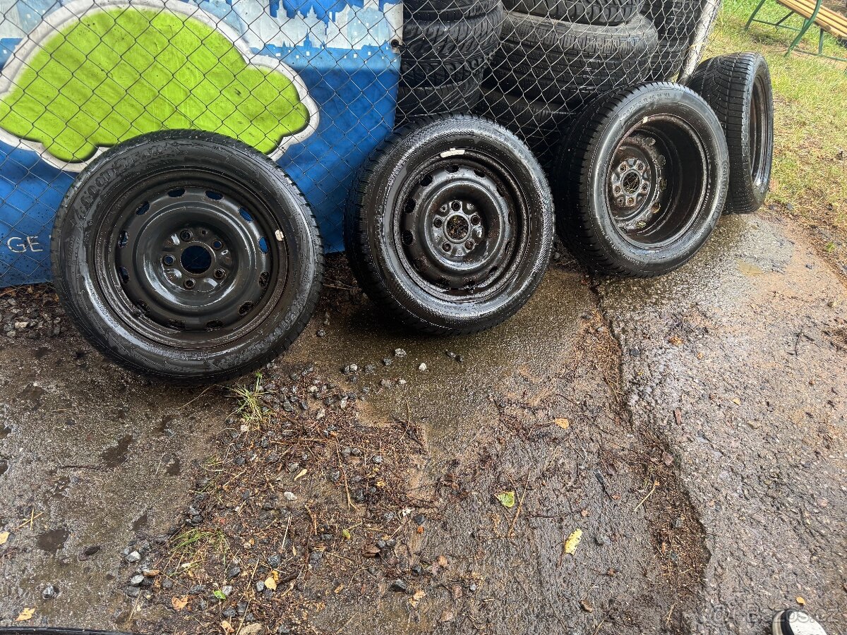 4x pneumatiky s disky5×112 225/55R16 M+S 70%