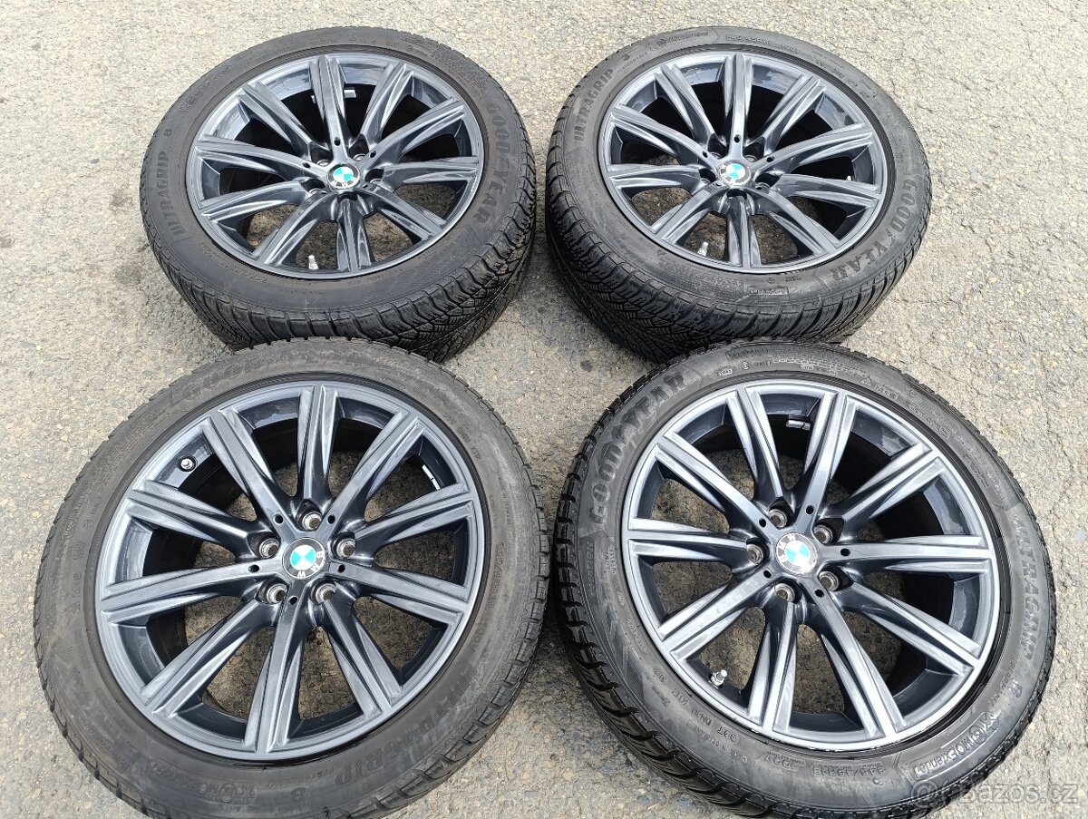 5x112 BMW 8Jx18 ET30 6874441 s4 řada 5 G30 G31 alu disky