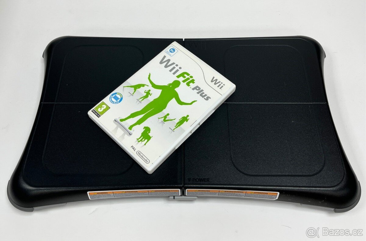 Nintendo Wii BALANCE BOARD + Wii FIT