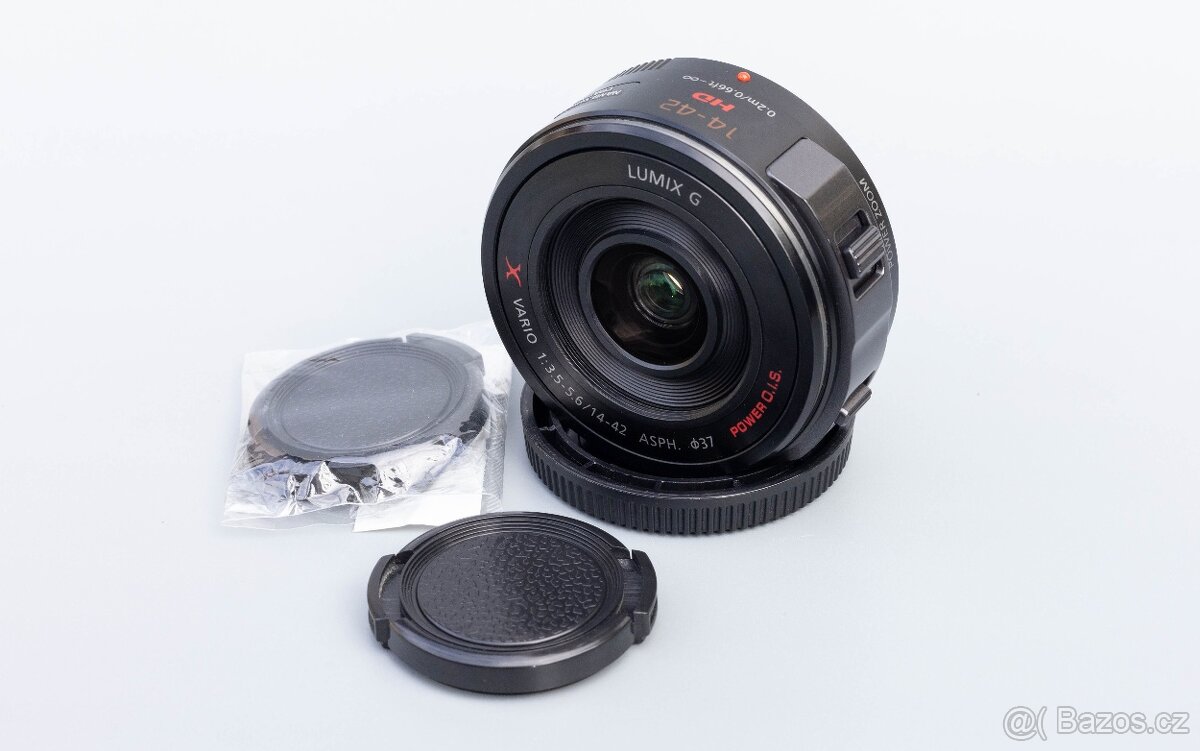 Panasonic 14-42 F3.5-5.6 PZ - Micro 4/3 objektiv + UV filtr