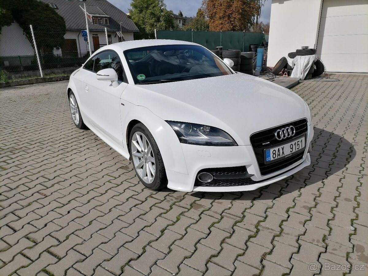 AUDI TT Coupé