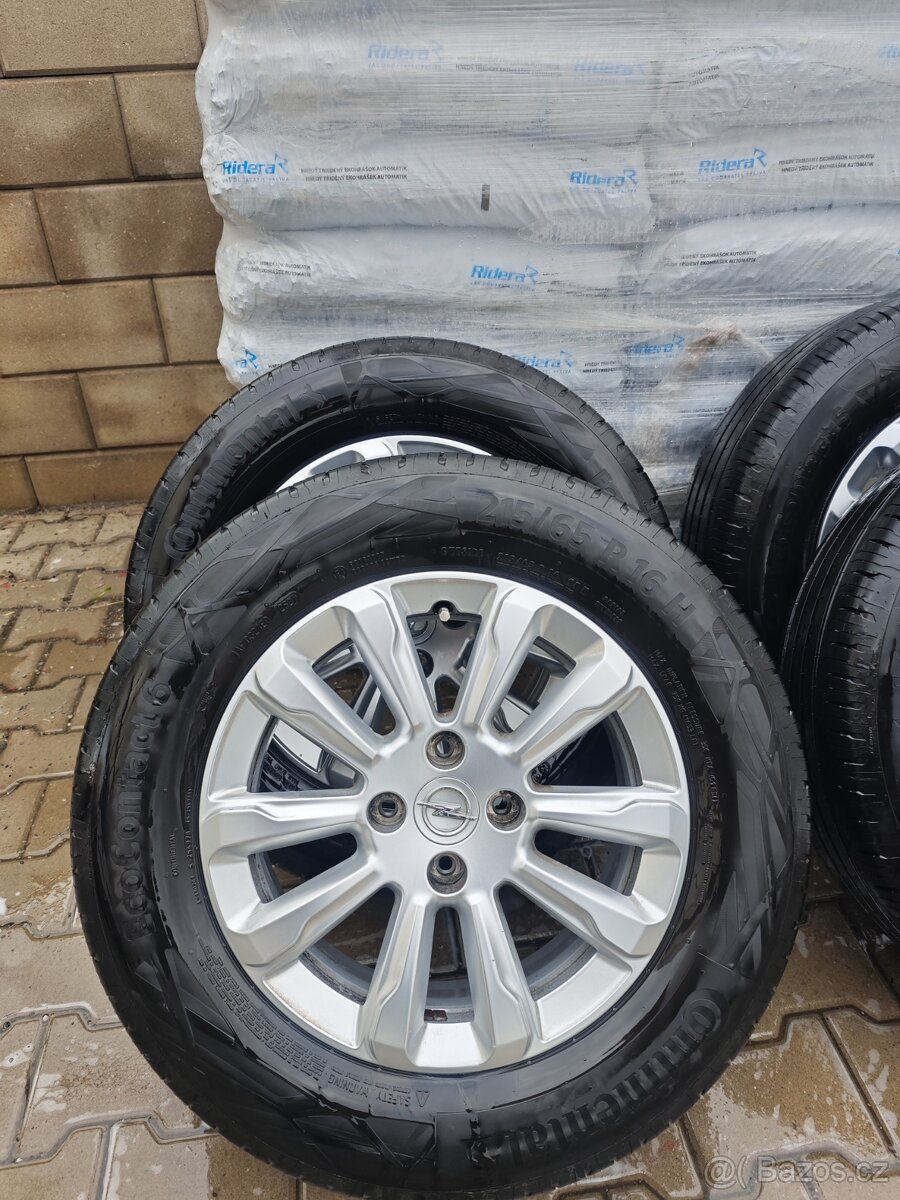 Alu kola s pneu Opel Mokka-2022