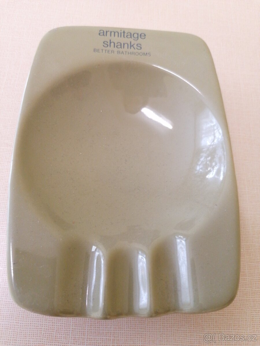 POPELNÍK KERAMIKA. ANGLIE-ORIGINÁL 200KČ