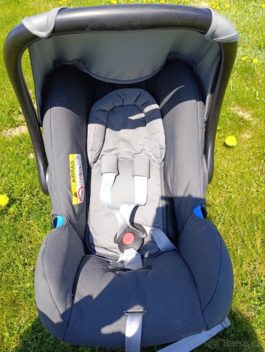Autosedačka Britax Römer Baby Safe + základna (báze)