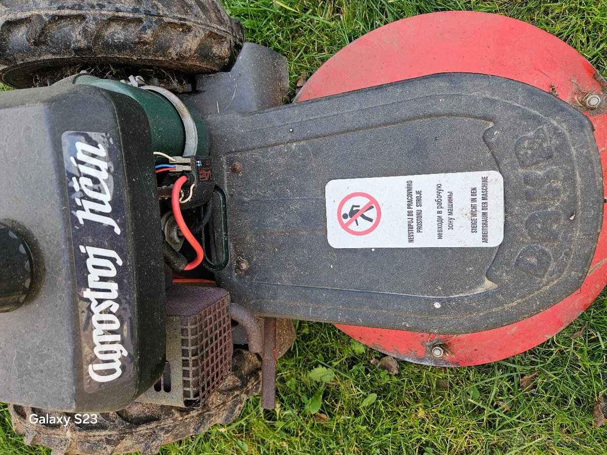 Bubnova sekačka DAKR