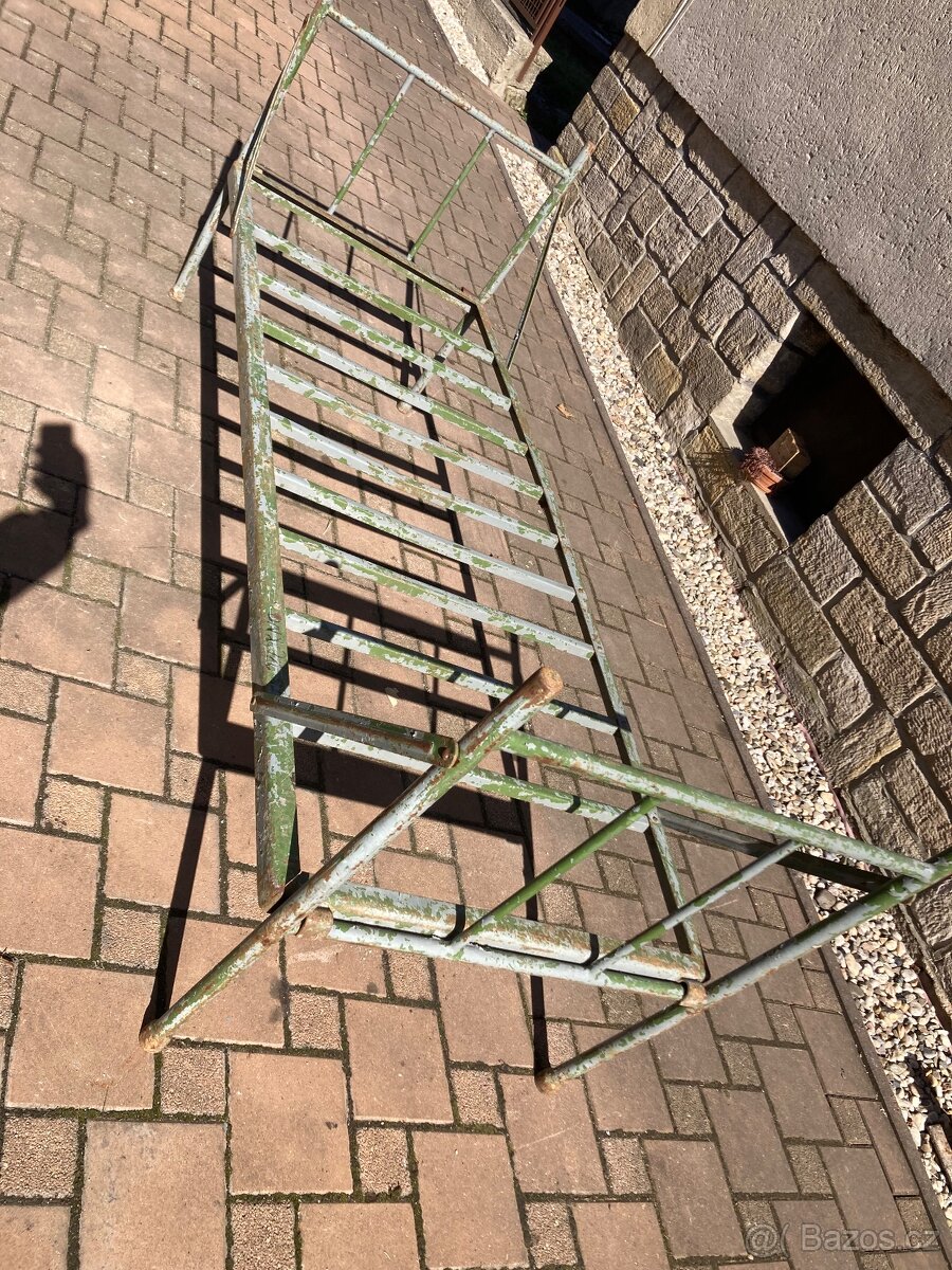 Vojenská postel 75 x 195 cm