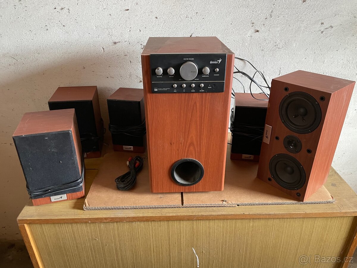 Reproduktory Genius