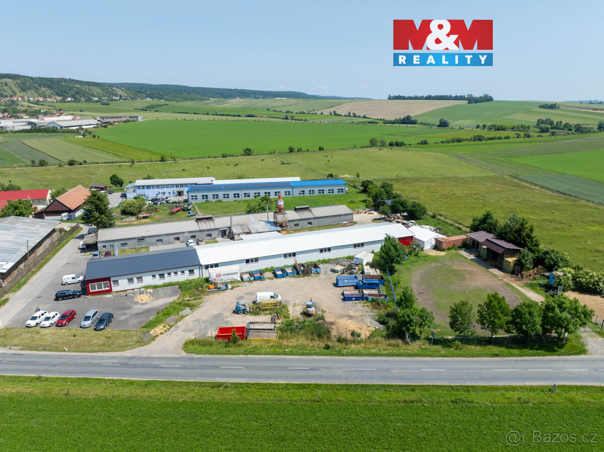 Prodej komerčního pozemku, 1429 m², Kovalovice