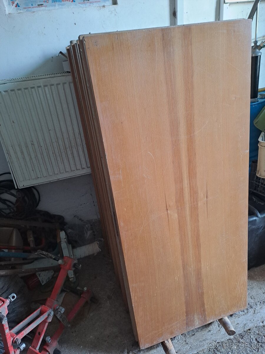 Deska na ponk, pracovní stůl